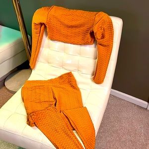 SY Fashions Crop Top & Pants Set size L